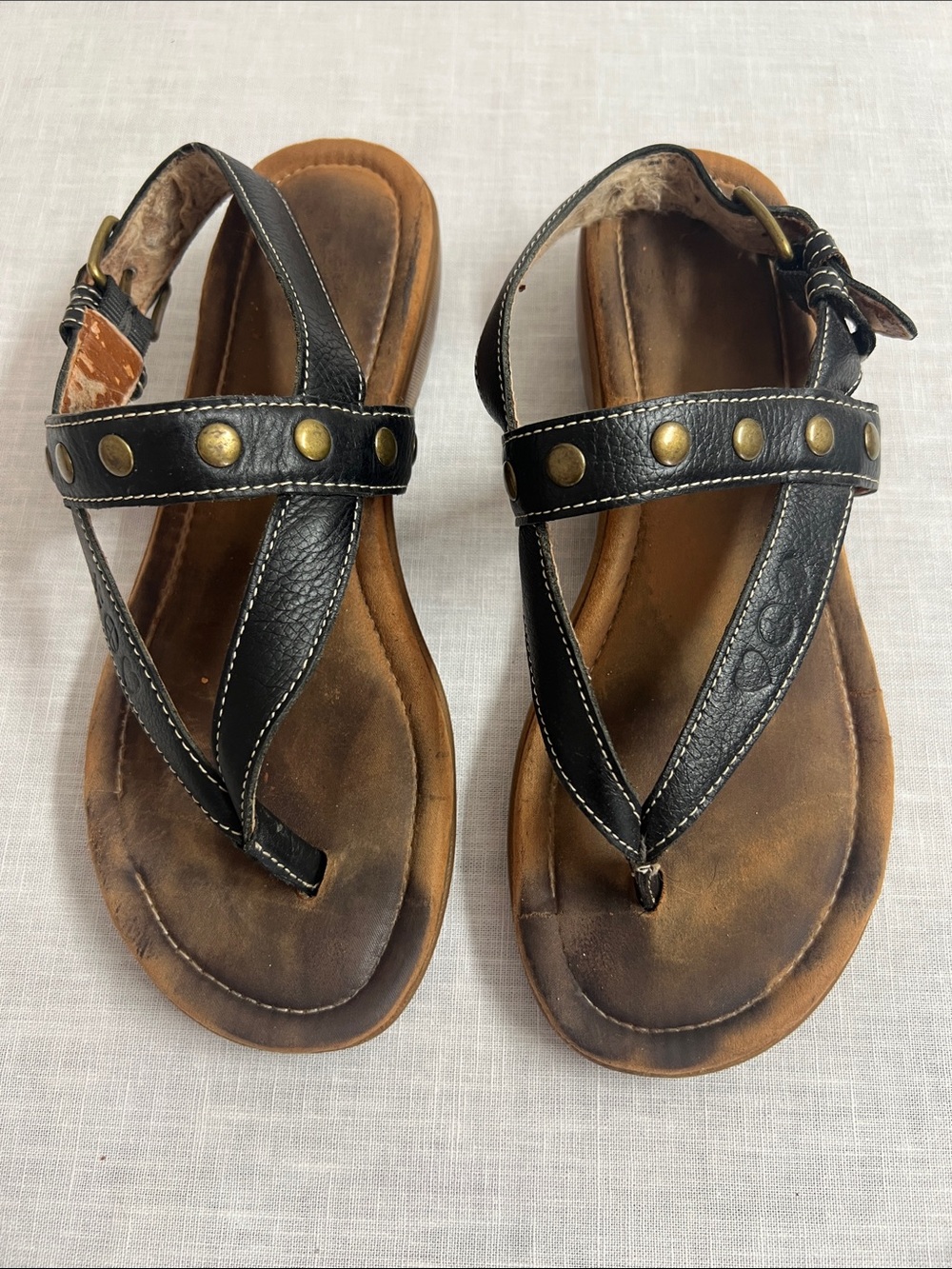 🌞 Lucky Brand Vintage Biker Core Black Leather Stud Thong Sandals women size 7.5
